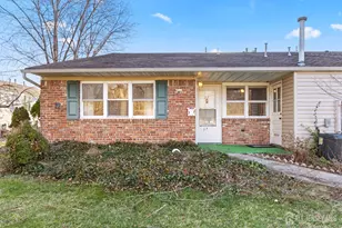 37 Haven Dr, Matawan, NJ 07747 - Photo 1