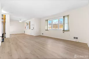 37 Haven Dr, Matawan, NJ 07747 - Photo 6