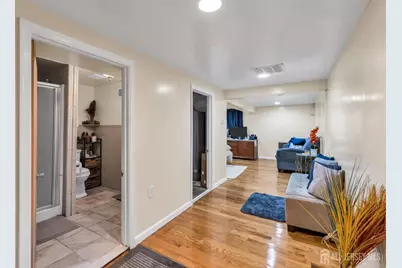528 High Street, Perth Amboy, NJ 08861 - Photo 22