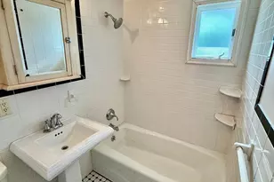 426 Jansen Ave, Avenel, NJ 07001 - Photo 20