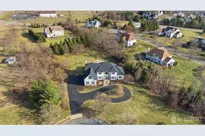 3 Cole Court, Flemington, NJ 08822 - Photo 2