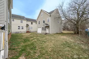 473 Lewis St, Franklin Township, NJ 08873 - Photo 4