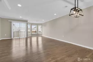 129 Ademics Way, South Amboy, NJ 08879 - Photo 4