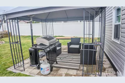 636 Lee Street, Perth Amboy, NJ 08861 - Photo 16