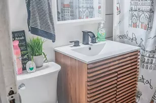 636 Lee St, Perth Amboy, NJ 08861 - Photo 32