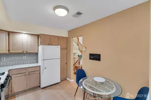 24 Catherine Ct, Old Bridge Township, NJ 08879 - Photo 12