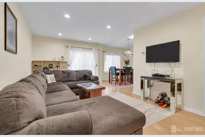 24 Catherine Court, Old Bridge Township, NJ 08879 - Photo 8