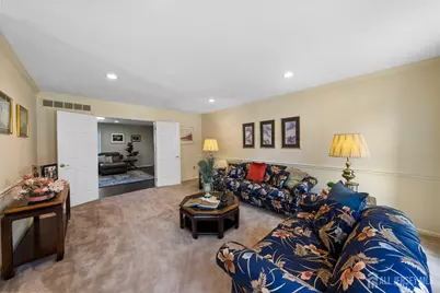 10 Gillian Drive, South Brunswick Township, NJ 08824 - Photo 6