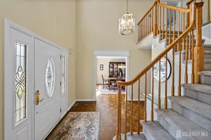 10 Gillian Dr, South Brunswick Township, NJ 08824 - Photo 24