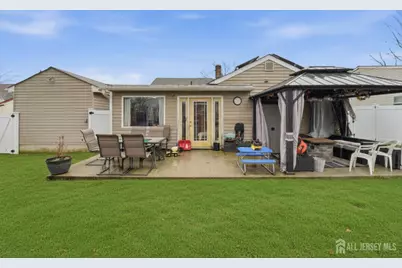 27 Glenville Road, Edison, NJ 08817 - Photo 14