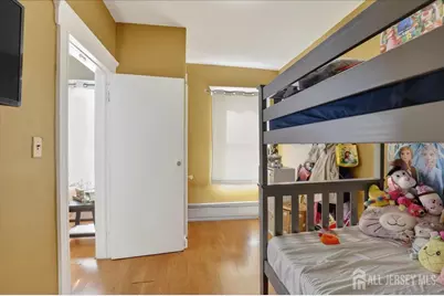 72 Pulaski Avenue, Carteret, NJ 07008 - Photo 24