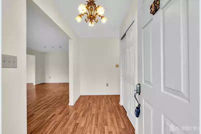 10 Yorkshire Drive #B, Monroe Township, NJ 08831 - Photo 2
