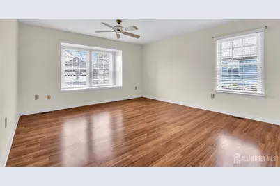 10 Yorkshire Drive #B, Monroe Township, NJ 08831 - Photo 10