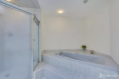 36 Ravenswood Court, Edison, NJ 08820 - Photo 30