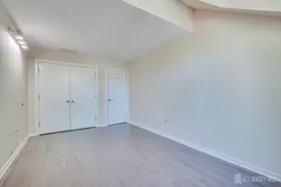 36 Ravenswood Ct, Edison, NJ 08820 - Photo 34