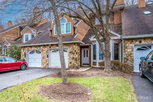 36 Ravenswood Ct, Edison, NJ 08820 - Photo 2