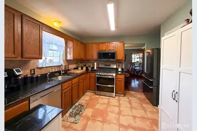 7 3rd Avenue, Piscataway Township, NJ 08854 - Photo 12