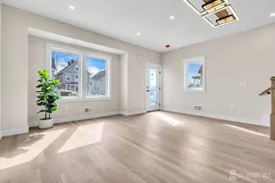 589 Elizabeth St, Perth Amboy, NJ 08861 - Photo 10