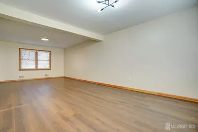 11 Lenox Street, Edison, NJ 08817 - Photo 10