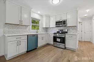 38 Lincoln Ave, Colonia, NJ 07067 - Photo 6