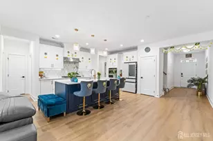 77 Mustang Dr, Manalapan Township, NJ 07726 - Photo 10