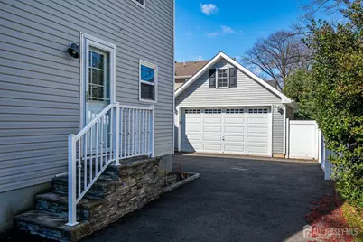 41 Lake Avenue, Metuchen, NJ 08840 - Photo 4