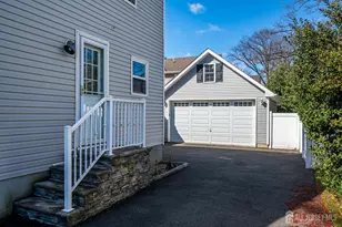 41 Lake Ave, Metuchen, NJ 08840 - Photo 4