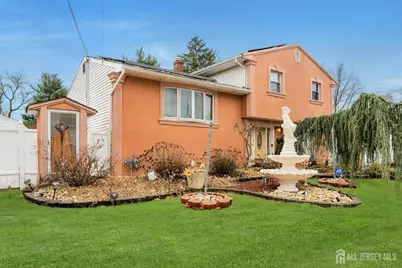 8 Monaghan Road, Edison, NJ 08817 - Photo 2
