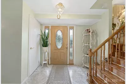 8 Monaghan Road, Edison, NJ 08817 - Photo 4