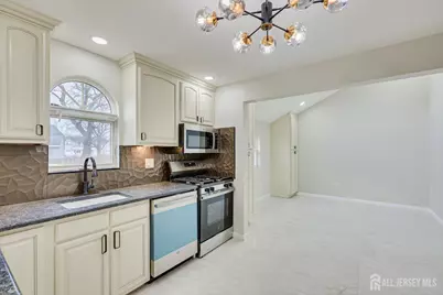 22 Price Drive, Edison, NJ 08817 - Photo 16