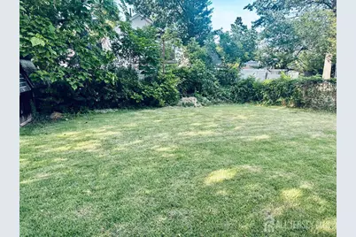 41 W Henry Place W, Iselin, NJ 08830 - Photo 6