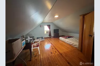 70 Bernard Street, Carteret, NJ 07008 - Photo 12