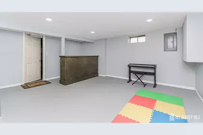 47 Willry Street, Woodbridge Township, NJ 07095 - Photo 18