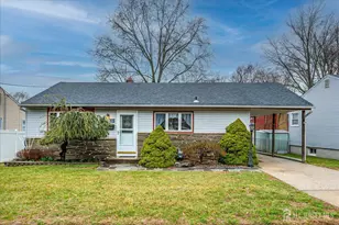 65 Rose St, Edison, NJ 08817 - Photo 1