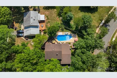 1 Hawthorn Road, Piscataway Township, NJ 08854 - Photo 32