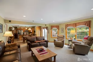 1 Hawthorn Rd, Piscataway Township, NJ 08854 - Photo 6