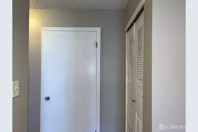 478 Witney Court, North Brunswick Township, NJ 08902 - Photo 6