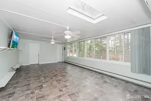 35 Miara St, Sayreville, NJ 08859 - Photo 8