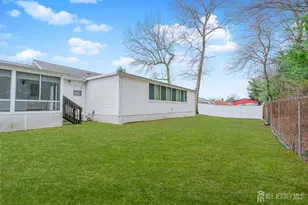 35 Miara St, Sayreville, NJ 08859 - Photo 20