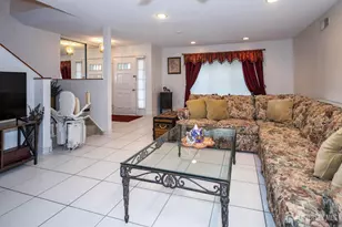 376 Stirling Dr, Monroe Township, NJ 08831 - Photo 10