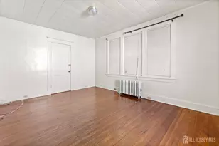 196 Strawberry Hill Ave, Woodbridge Township, NJ 07095 - Photo 14