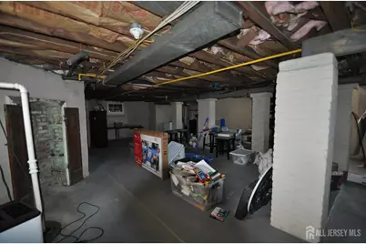 467 West Avenue, Sewaren, NJ 07077 - Photo 34