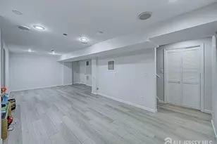 351 Bowler Ct, Piscataway Township, NJ 08854 - Photo 26