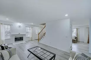 351 Bowler Ct, Piscataway Township, NJ 08854 - Photo 6