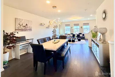 338 South Drive, North Brunswick Township, NJ 08902 - Photo 8