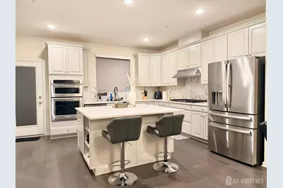 338 South Drive, North Brunswick Township, NJ 08902 - Photo 6