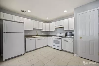 189 Sunshine Drive, Piscataway Township, NJ 08854 - Photo 8