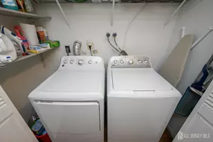 42 Mariposa Pl, Old Bridge Township, NJ 08857 - Photo 30