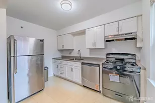 72 Fox Rd, Edison, NJ 08817 - Photo 12