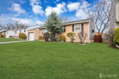 14 Hastings Place, Carteret, NJ 07008 - Photo 6